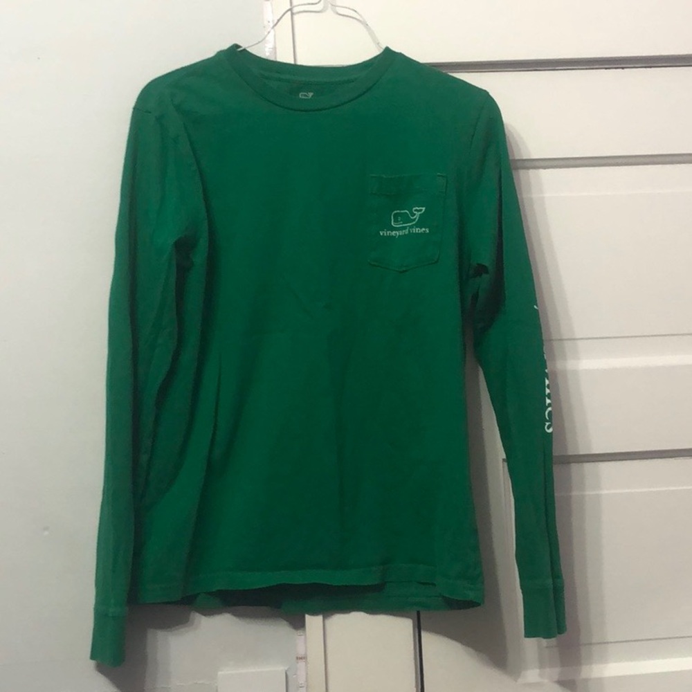 Green vineyard vine longsleeve